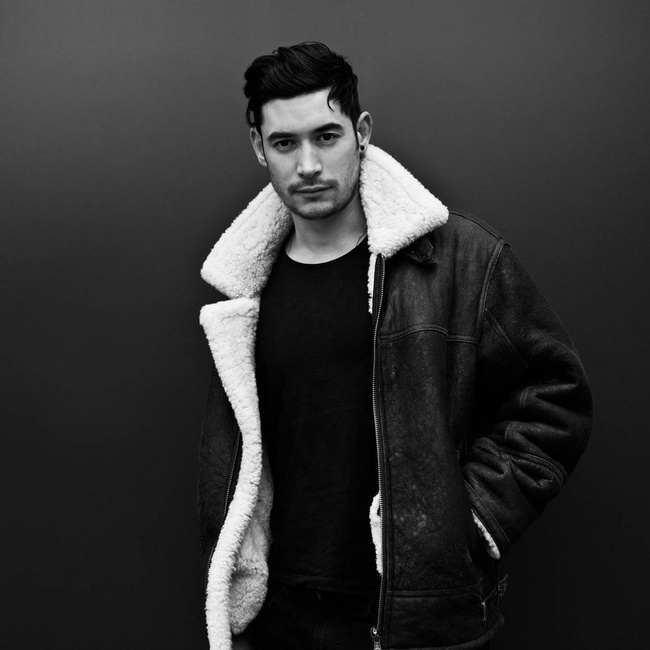 Dax J